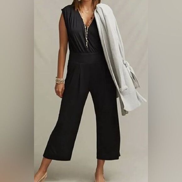 CAbi Downtown Sleeveless Wide Leg Jersey Jumpsuit in Black Size Medium EUC - Picture 1 of 8